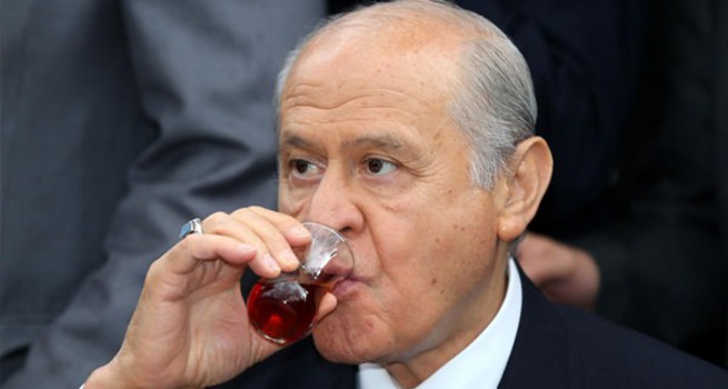 Bahçeli suçu teşkilatlara yıkmaya çalışıyor