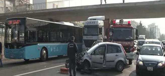 İstanbul trafiğini felç eden kaza