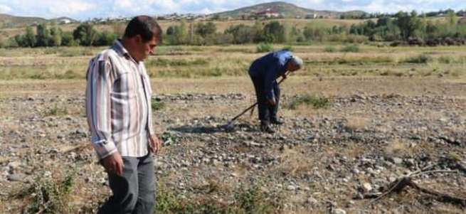 Göktaşı düşen köy zengin oldu