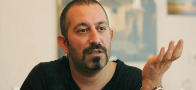 Cem Yılmaz yine yapacağını yaptı
