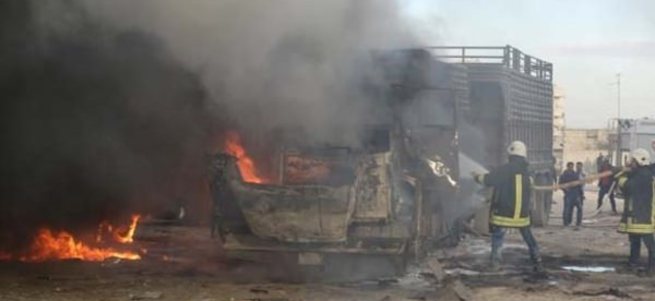 'Rusya insani yardım tırlarını vurdu' iddiası
