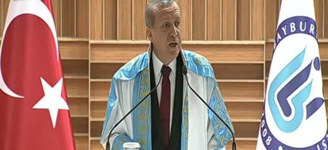 Erdoğan: Eleştiri kırıp dökmek değildir
