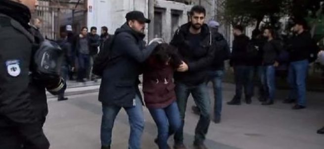 İstanbul Üniversitesi'nde olaylar çıktı!