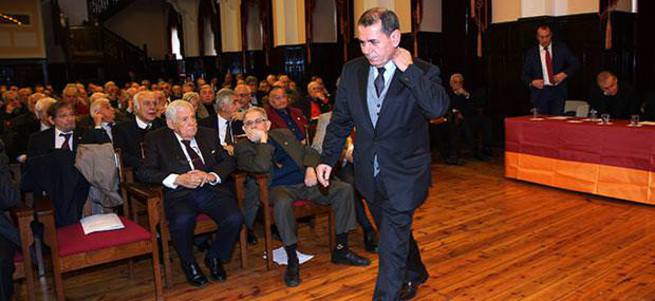 Dinlemedi gitti