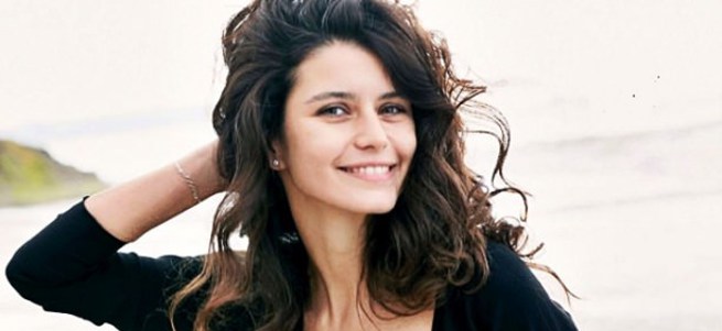 Beren Saat değişti!