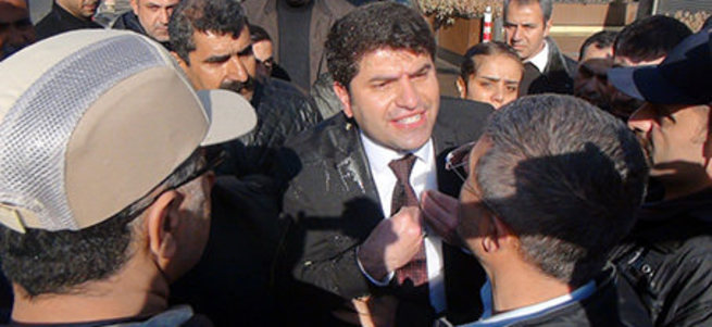 HDP'li vekilden polise hakaret