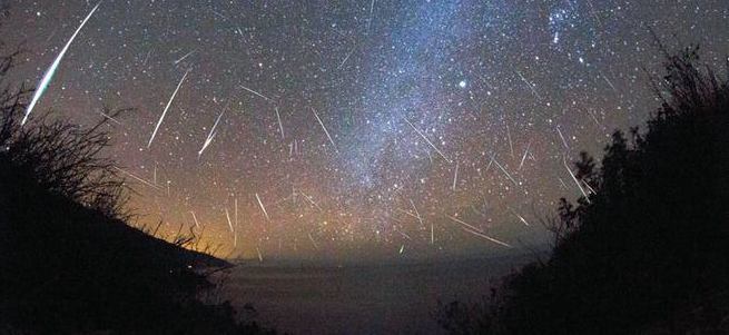 Yarın gökyüzünde meteor yağmuru var