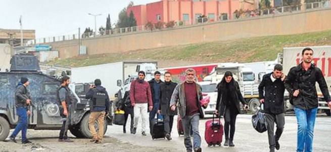 Cizre ve Silopi'de okullar boş kaldı