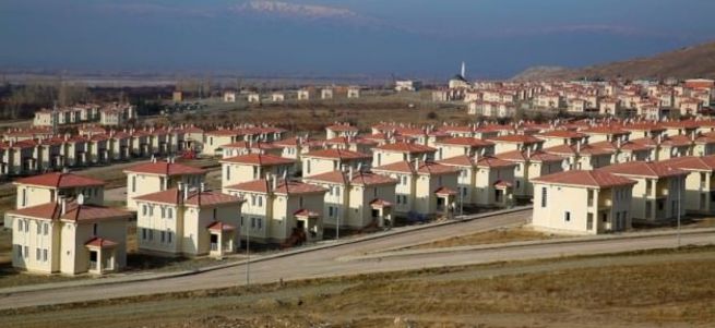 Ahıskalı ailelerin Erzincan'daki evleri hazır