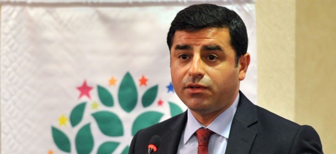 'Özyönetim'e yasal neşter