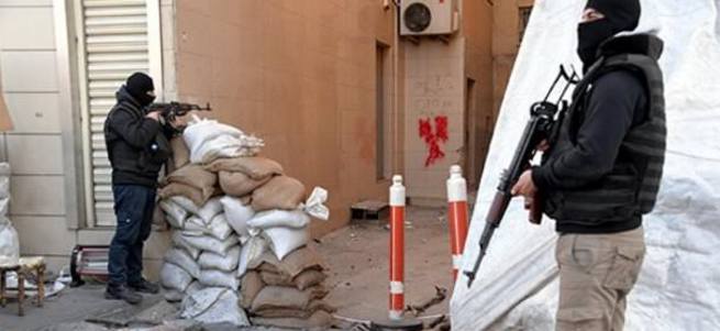 Diyarbakır Sur'da çatışma: 5 polis 4 asker yaralı