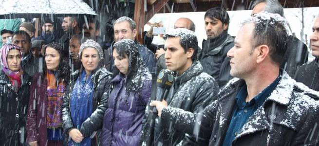 HDP'nin Cizre eylemine kar engeli