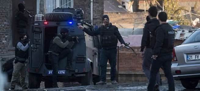 PKK'lı teröristler pes etti!