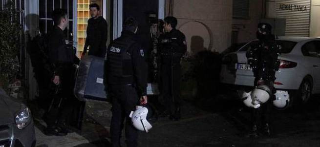 Şişli'de 5 ayrı adrese baskın