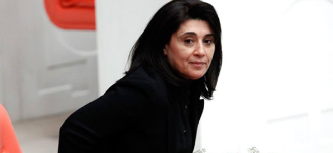 Leyla Zana 'çaktırmadan' TBMM'de