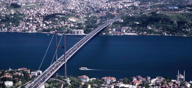 Ruslar İstanbul'u gözetleyen radarı test etti