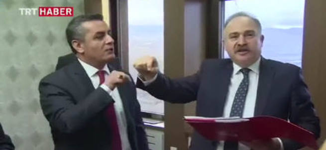 Metiner: Bu bir siyasi eşkıyalıktır