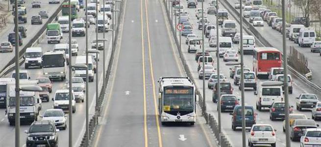 Metrobüse alternatif hatlar geliyor
