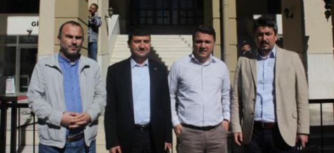 FETÖ'cü 2 gazeteciye hapis cezası