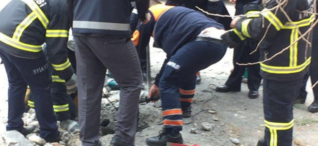 Kilis'te okula havan mermisi düştü: Yaralılar var