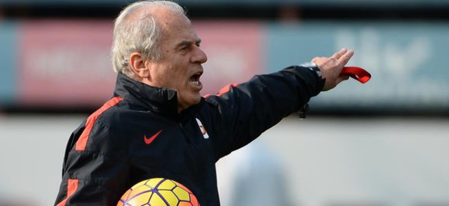 Mustafa Denizli isyan etti