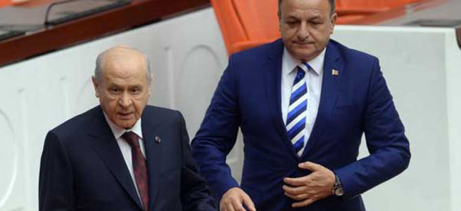 MHP'de 19 yıl aradan sonra bir ilk!