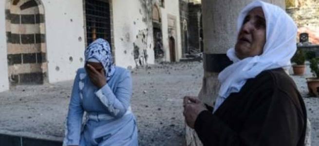 PKK, 32 camide ezanı susturdu