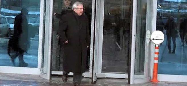 Aziz Yıldırım, Zaman Gazetesi'ni işaret etti