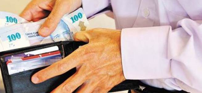 Danıştay hesap işlem ücreti alınmasını durdurdu