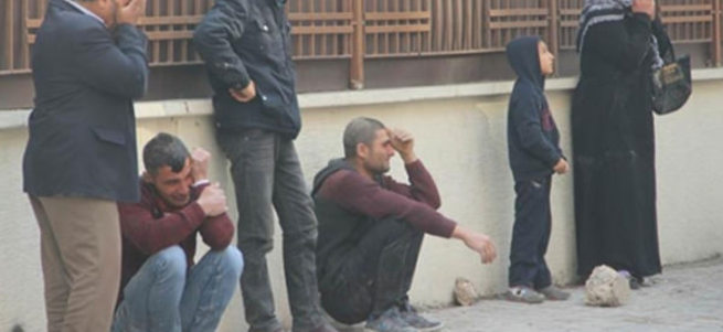 Yıkım yapılan binada göçük: İşçiler enkaz altında