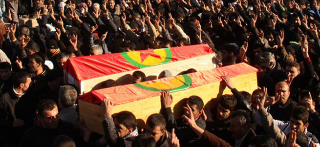 PKK yöneticisini tabuta koyup kaçırmak istediler