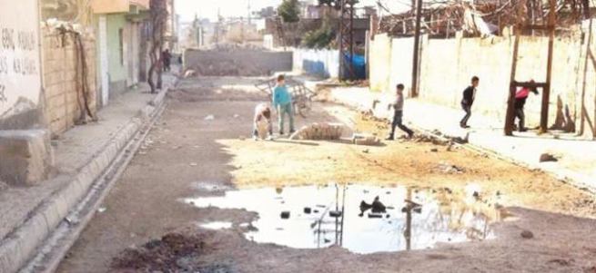 PKK küçük çocukları kullanıyor!