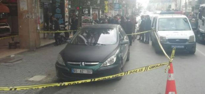 Bakırköy'de şüpheli araç alarmı