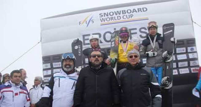 FIS Snowboard Dünya Kupası’nın finali Erciyes'i dünyaya açtı...