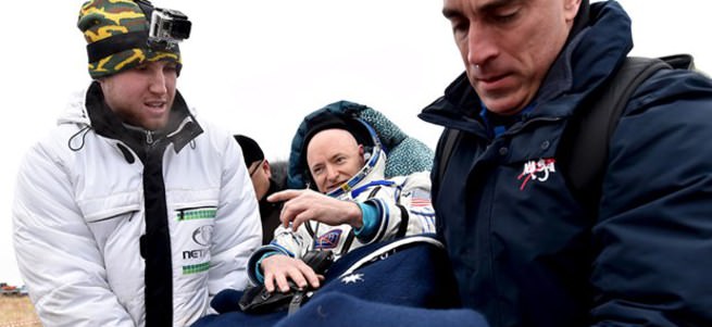 ABD'li astronot ve Rus kozmonot 1 yıl sonra Dünya'ya döndü