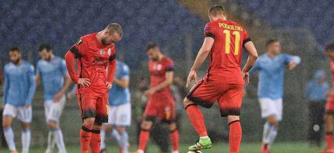 Galatasaray'a UEFA'dan 1 yıl men