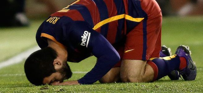 Arda Turan önce kırmızı kart gördü sonra gol attı!