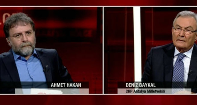 Deniz Baykal'dan Ahmet Hakan'a rest!