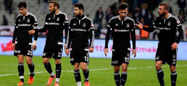Rüzgara karşı uçuyorlar