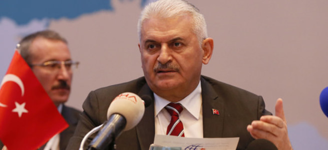Bakan Yıldırım, Kars-Tiflis-Bakü demiryolu hattı için tarih verdi