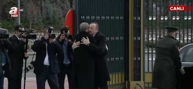 Erdoğan ve Aliyev'den samimi görüntüler