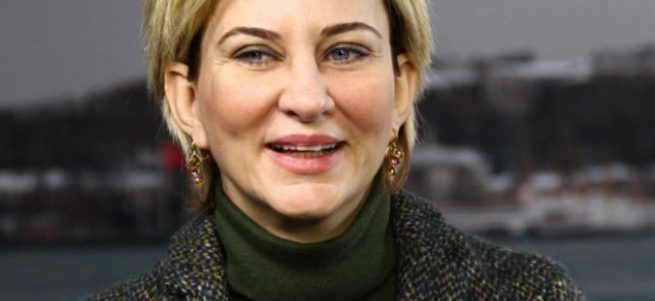 Aylin Kotil CHP’den istifa etti