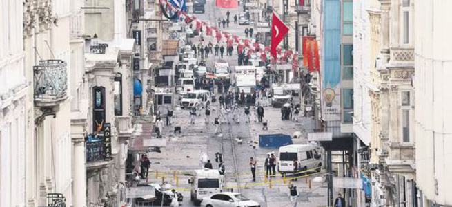 Sosyal medya değil, terör maşası!