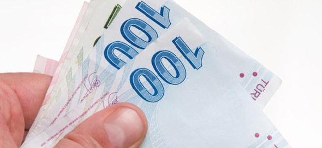 Emekliye 428 lira zam
