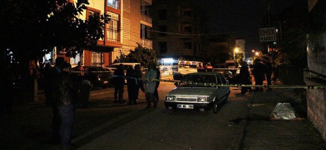 Nişanlısının gözü önünde intihar etti