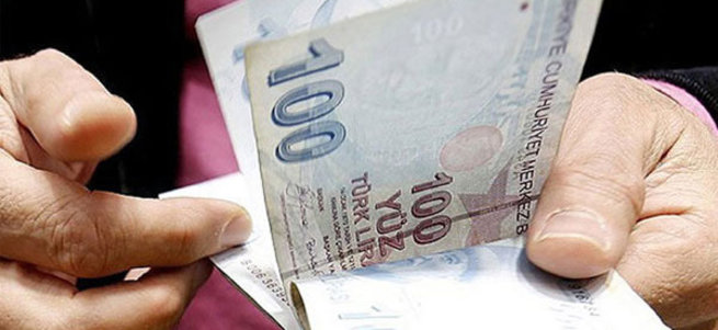 Nisanda emekliye 381 lira yeni zam