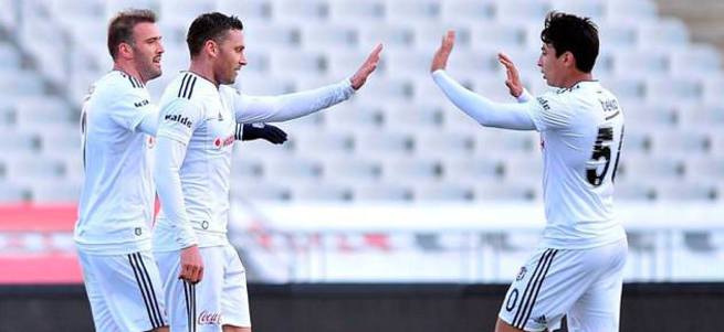 Kartal yüksek uçuyor