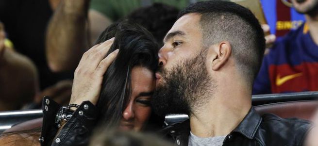 Arda Turan, kız arkadaşının fotoğraflarını sildi