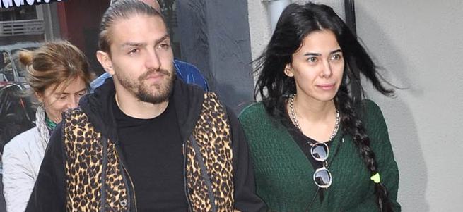 Caner Erkin, Asena Atalay'ı çabuk unuttu!