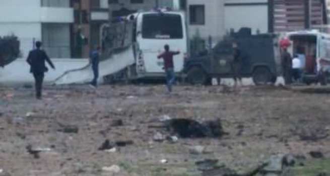 Diyarbakır'da şiddetli patlama